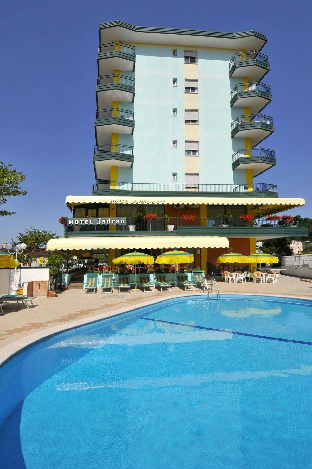Hotel Jadran Лидо ди Йезоло Екстериор снимка